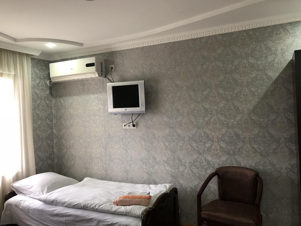 Guest House Tasunia Kutaisi Zewnętrze zdjęcie